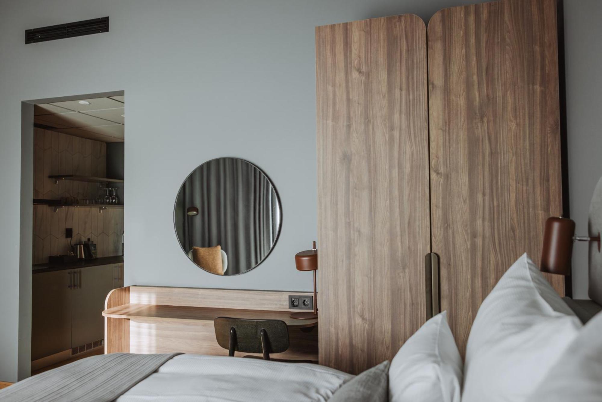 Clarion The Pier Hotel 4*